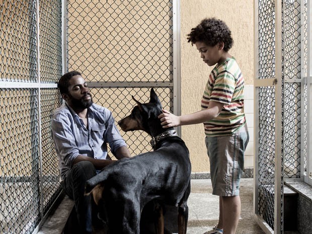 Cena do filme 'Mundo cão' (Foto: Divulgação)