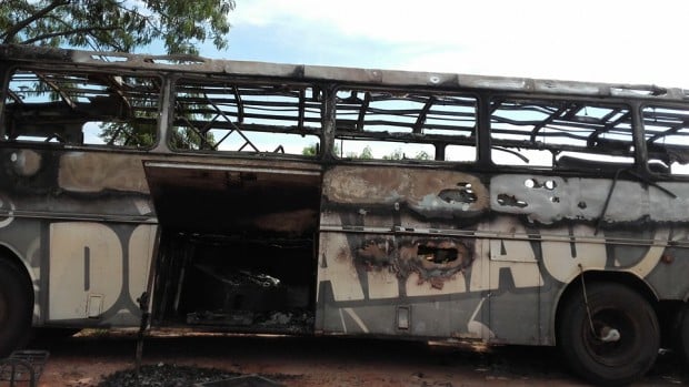 Banda tem ônibus e equipamentos destruídos; prejuízo de R$ 150 mil (Foto: Divulgação)