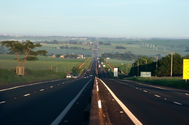 Acidente foi na Rodovia Raposo Tavares, em Palmital (SP) (Foto: Reprodução/internet)
