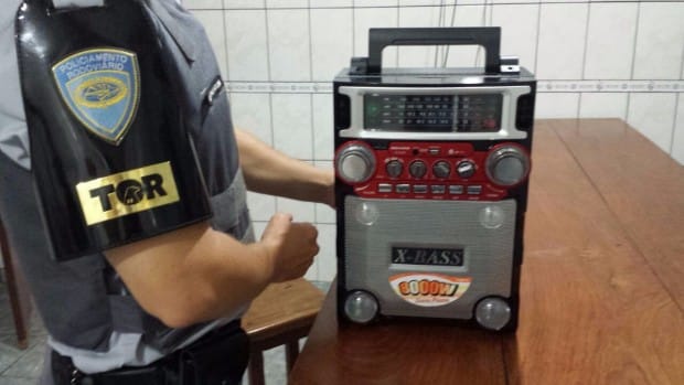 Total chega a R$ 60 mil em notas falsas (Foto: Divulgação/Polícia Militar Rodoviária)