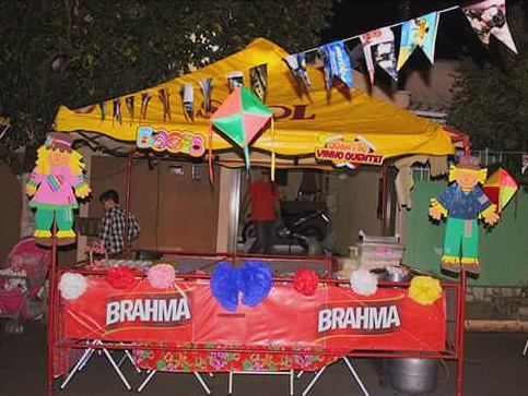 Festa "Junina da vizinhança" é realizada na Vila Ribeiro (Foto: Priscila Scherch)