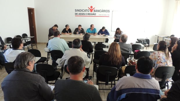 Bancários da região se reúnem para discutir sobre a Campanha Salarial 2016 (Foto: Divulgação)