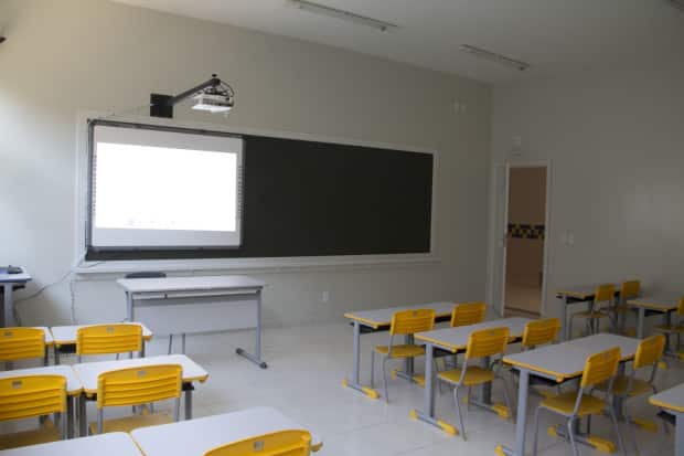 Escola conta com 10 salas de aula (Foto: Divulgação/PMA)