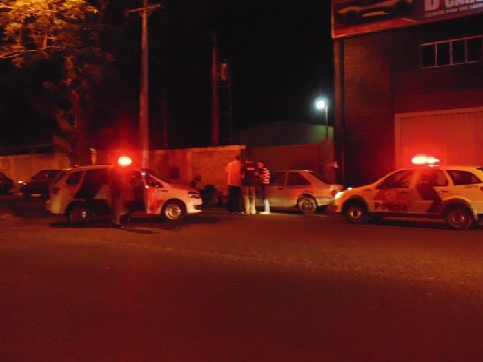 Motociclista colidiu contra dois veículos (Foto: Diego Di Paula/AssisNews)