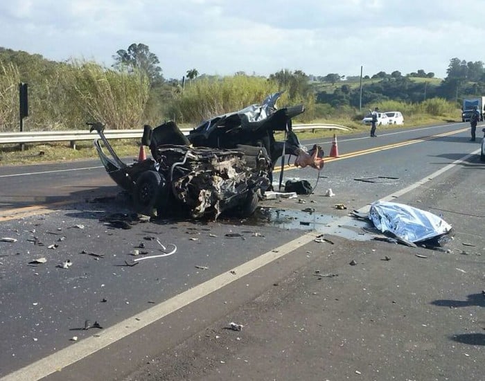 Chevette ficou destruído (Foto: Matheus Brito/Divulgação)