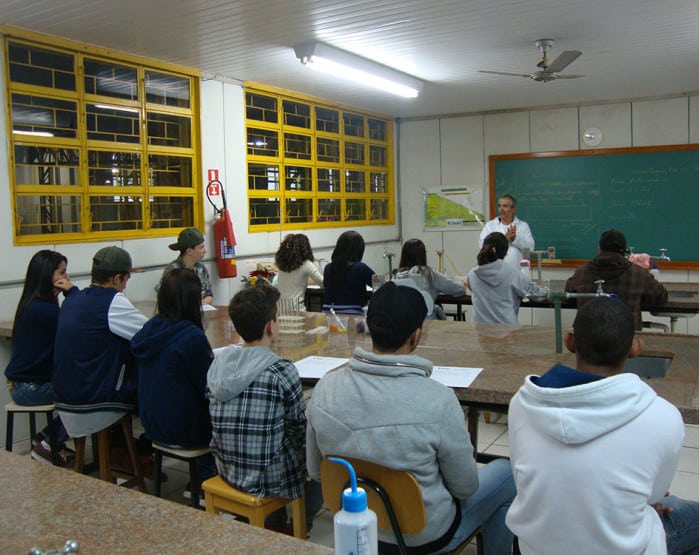 Inscrições abertas para o Curso Experimental de Química (Foto: Divulgação)