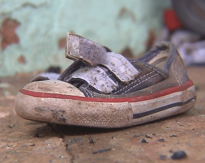 Menina de um ano morreu após casa ser incendiada (Foto: Reprodução/TV TEM)
