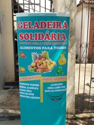 Geladeira Solidária oferece alimentos gratuitos (Foto: Lucinéia Furlan/Arquivo Pessoal)