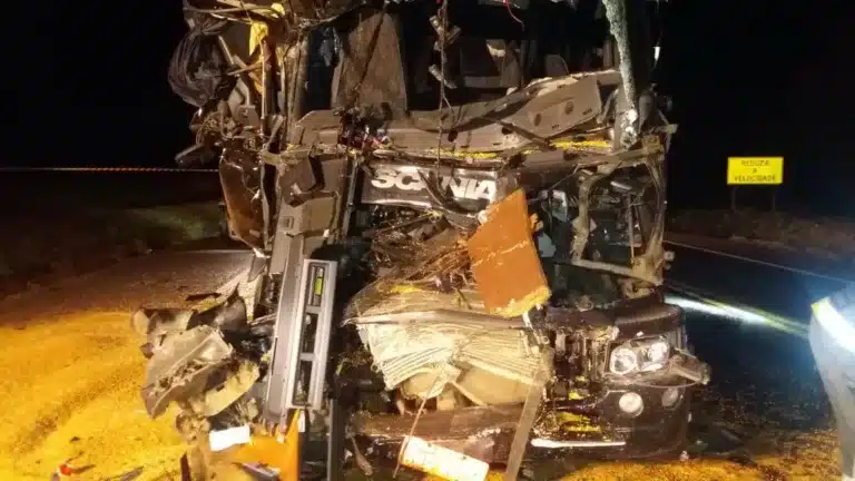 Batida foi registrada em Taciba — Foto: Polícia Rodoviária/Cedida
