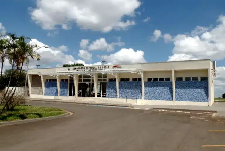 Aeroporto de Assis pode ter voos diretos pra SP — Foto: Daesp/Divulgação