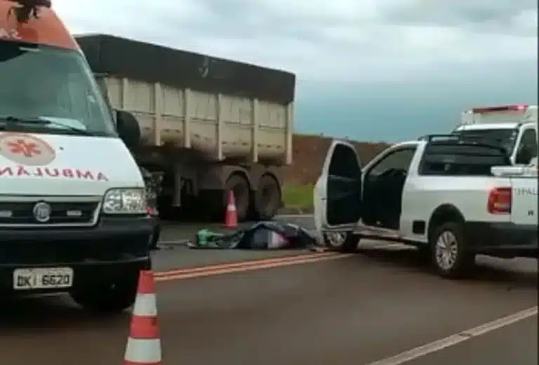 Motociclista morre em acidente em rodovia de Palmital (Foto: Jornal da Comarca)