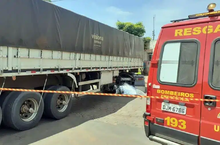 Idoso morre atropelado por carreta em Nova Alexandria (Foto: O Diário do Vale)