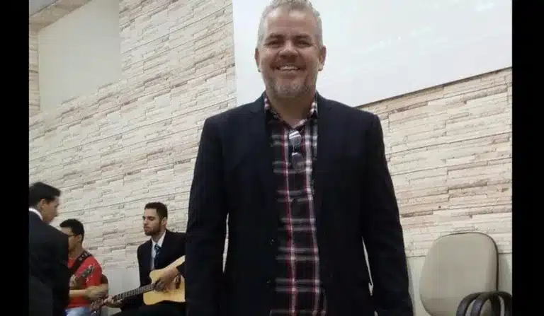 Homem morre atropelado enquanto chegava para culto de fim de ano em Marília — Foto: Reprodução/Facebook