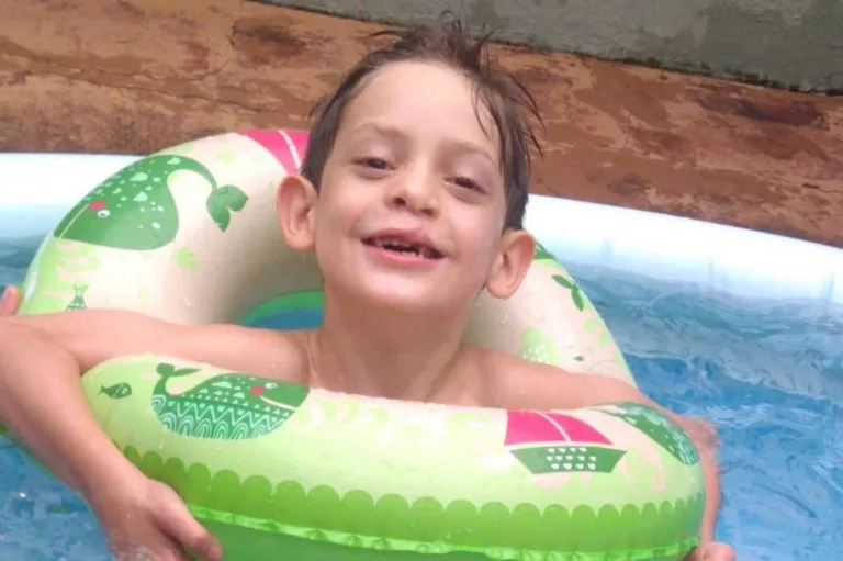 Família de criança diagnosticada com doença degenerativa faz apelo por doador de medula óssea — Foto: Arquivo Pessoal/Lídia Pignataro