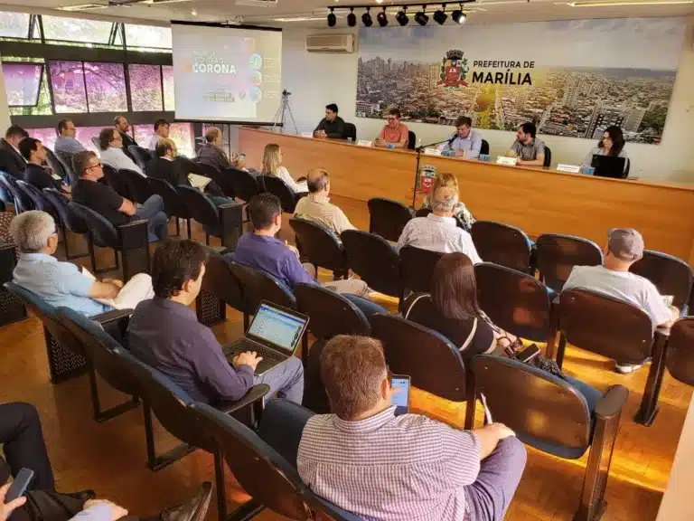 Prefeito de Marília volta atrás e decide seguir quarentena do estado até 7 de abril (Foto: Indianara Campos/TV TEM)