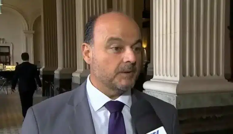 Deputado estadual Ricardo Madalena sofreu AVC — Foto: Reprodução/TV TEM