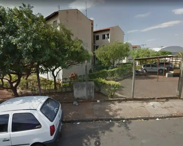 Bloco H2 da CDHU (Foto: StreetView)