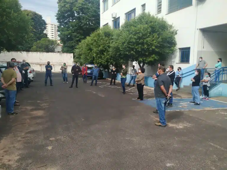Funcionários do Paço Municipal recebem orientações sobre COVID-19 (Foto: Departamento de Comunicação)
