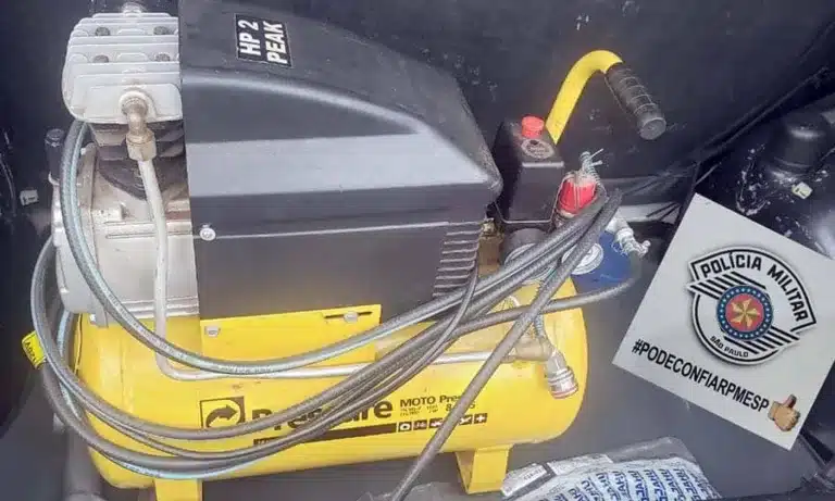 Homem é preso em flagrante furtando compressor em Cândido Mota