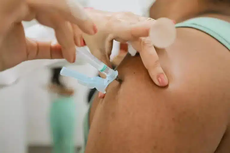 MP apura denúncias de fura-fila da vacinação em Assis — Foto: Divulgação