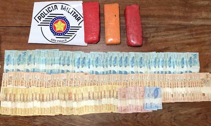 Polícia Rodoviária apreende droga e dinheiro em Florínea (Foto: Divulgação/Polícia Rodoviária)