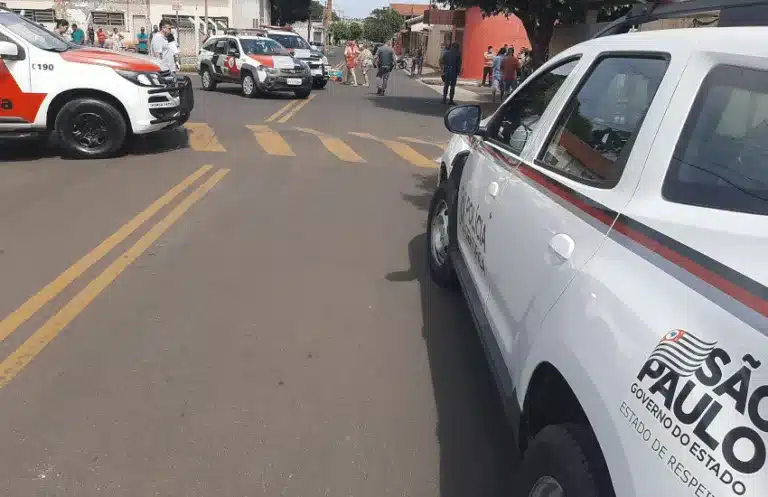 O homicídio ocorreu na esquina entre as ruas Herculano Azevedo e Gerônimo Vieira