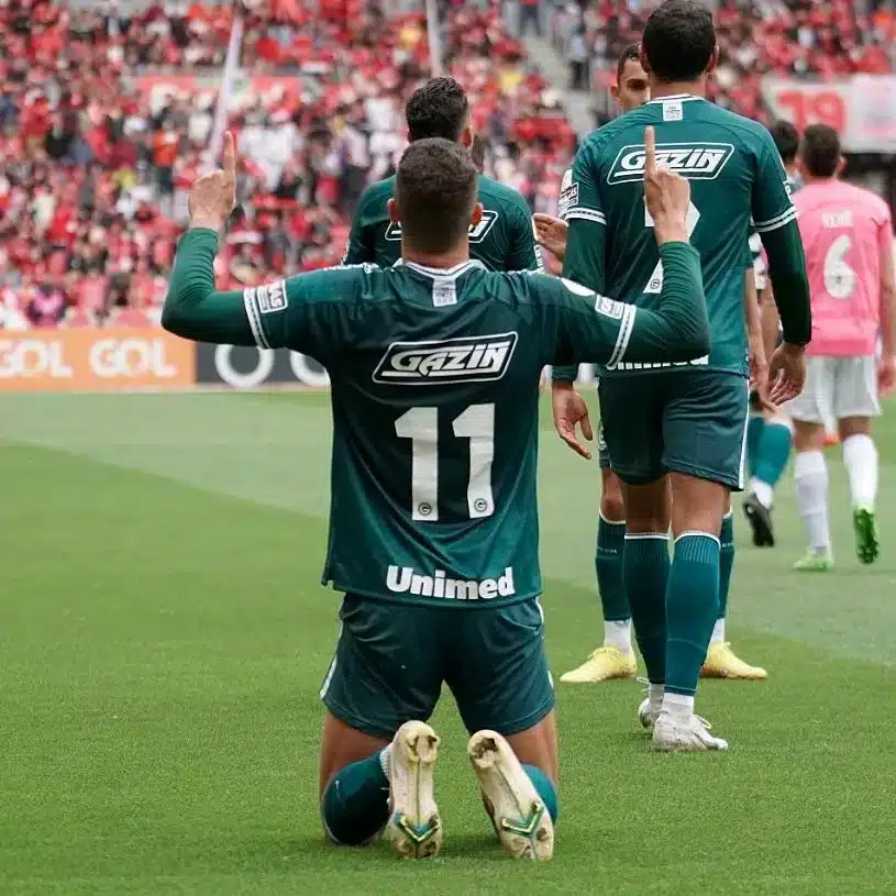 Foto: Reprodução / Instagram / @goiasoficial / Fernando Lima | Goiás EC