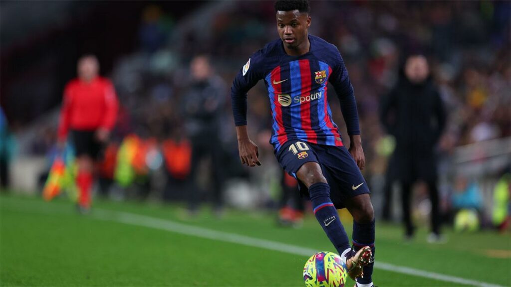 Ansu Fati tem poucos minutos em Barcelona nesta temporada.