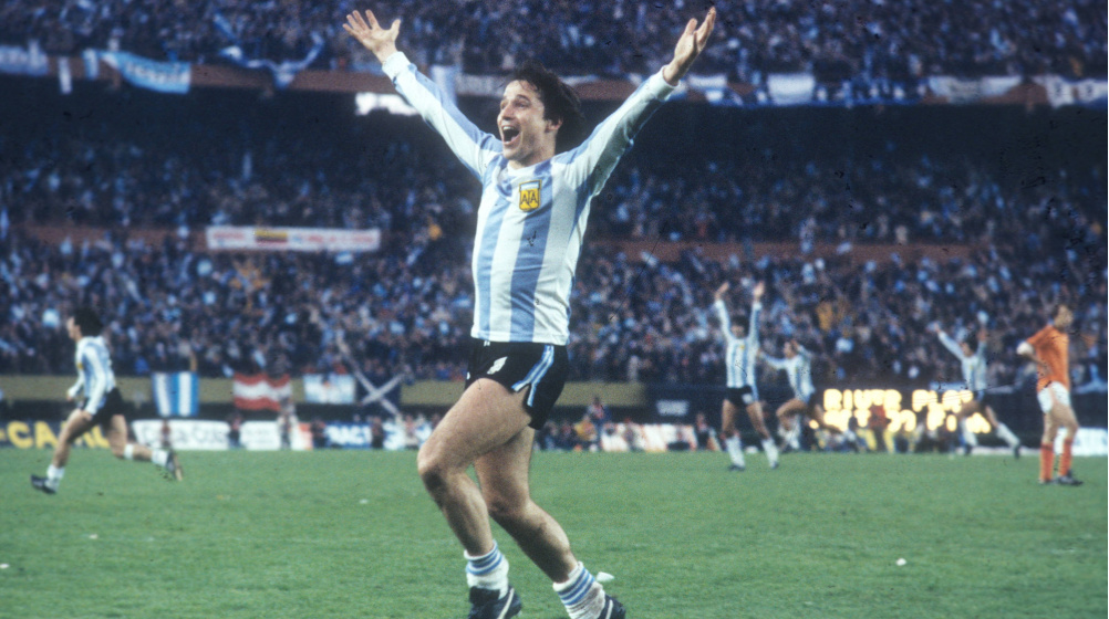 Daniel Bertoni comemorando um dos objetivos na final da Argentina 78.