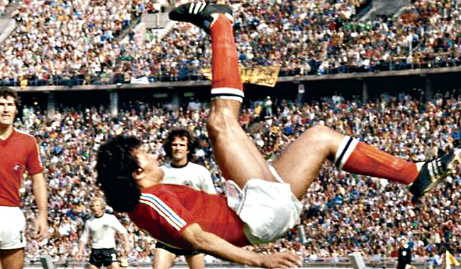 15a798da0724885f1a321702dcf3d566 Elías Figueroa