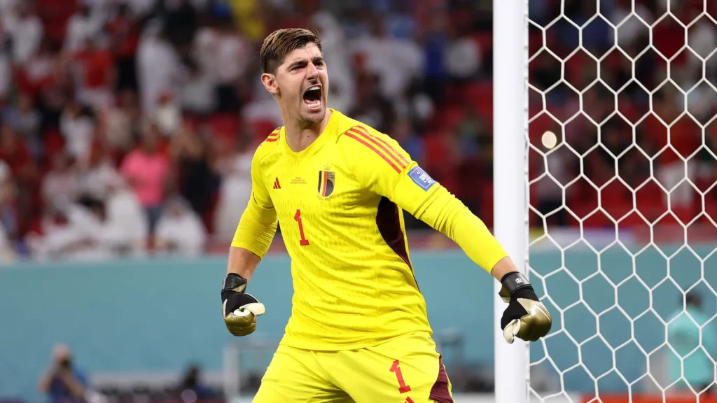 Thibaut Courtois e sua equipe nacional terão que competir contra a Áustria, Estônia, Azerbaijão e Suécia por uma vaga no próximo Campeonato Europeu.