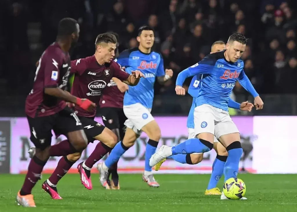 Napoli e Salernitana tiveram apenas 7 duelos na Serie A em toda a sua história.