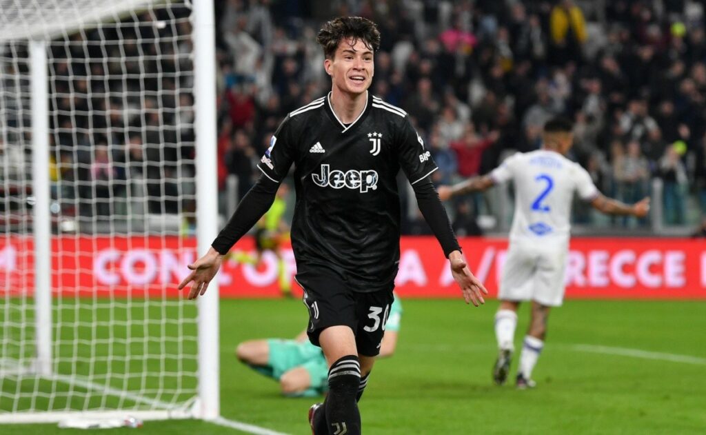 Matias Soulé é uma das jovens promessas do futebol argentino.